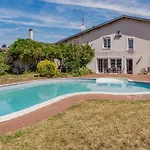 Carpe Diem - Avec Piscine, Proche Nancy Ferienhaus Méréville