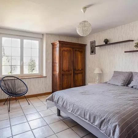 Carpe Diem - Avec Piscine, Proche Nancy Hébergement de vacances Méréville